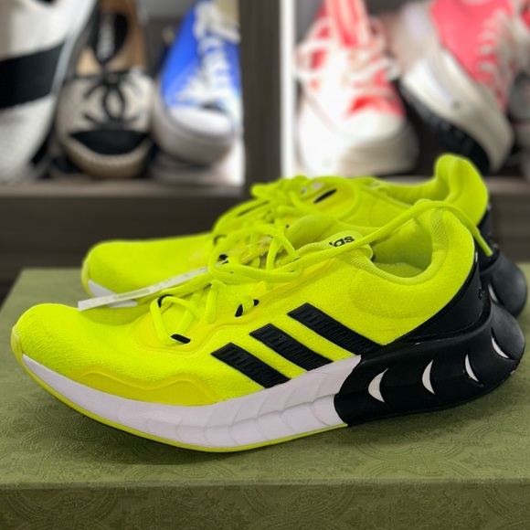 Neon ADIDAS BOOST - Picture 7 of 7